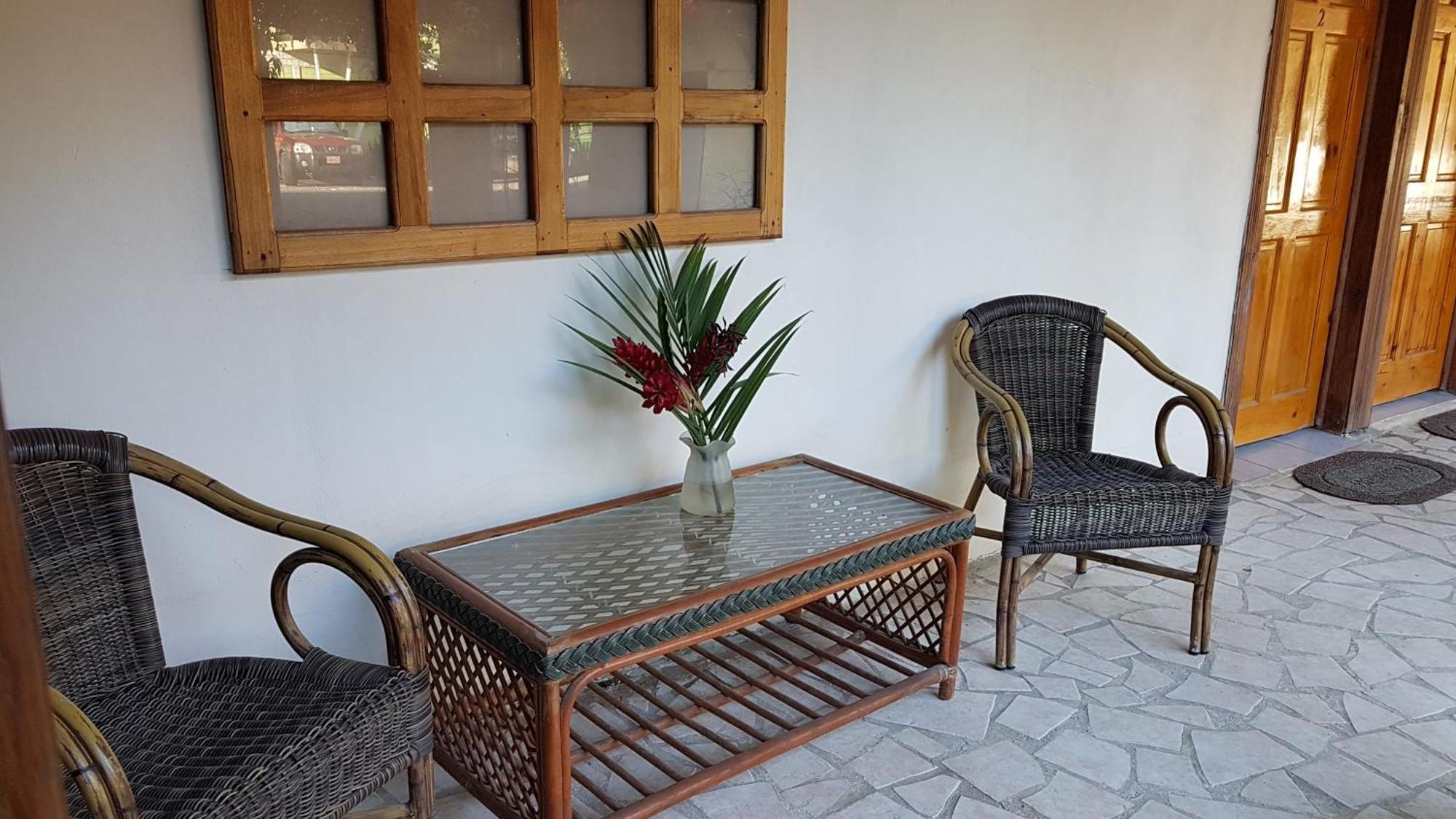 Yucca Beachfront Hotel Puerto Viejo de Talamanca Экстерьер фото